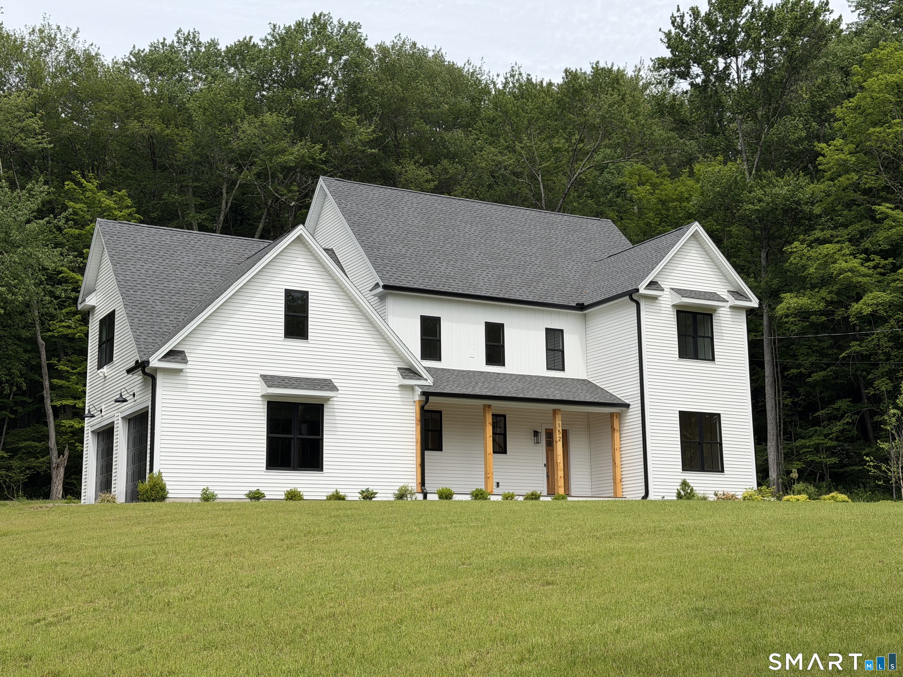 152 East Hill Road Canton CT 06019