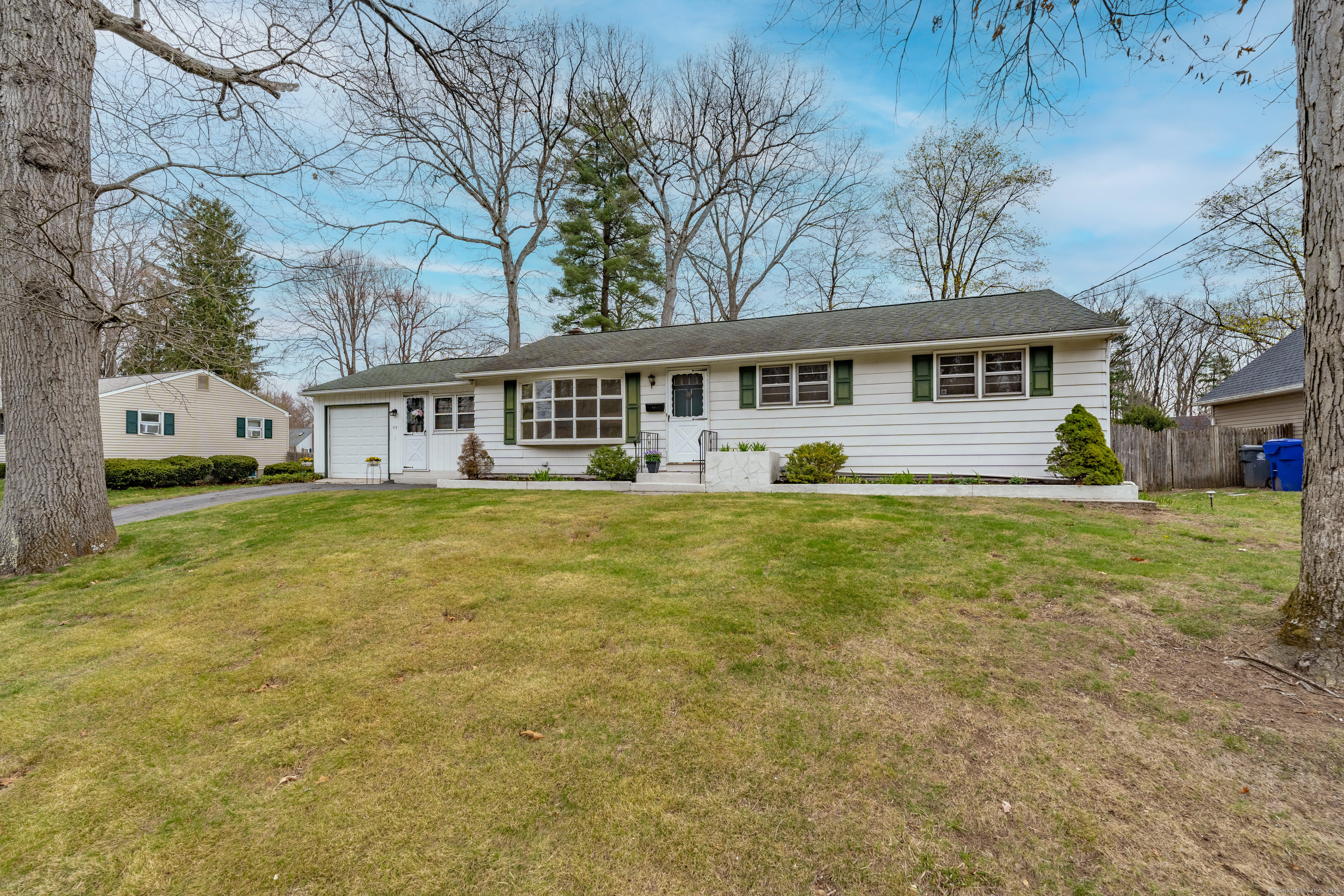 33 Wagon Road Enfield CT 06082