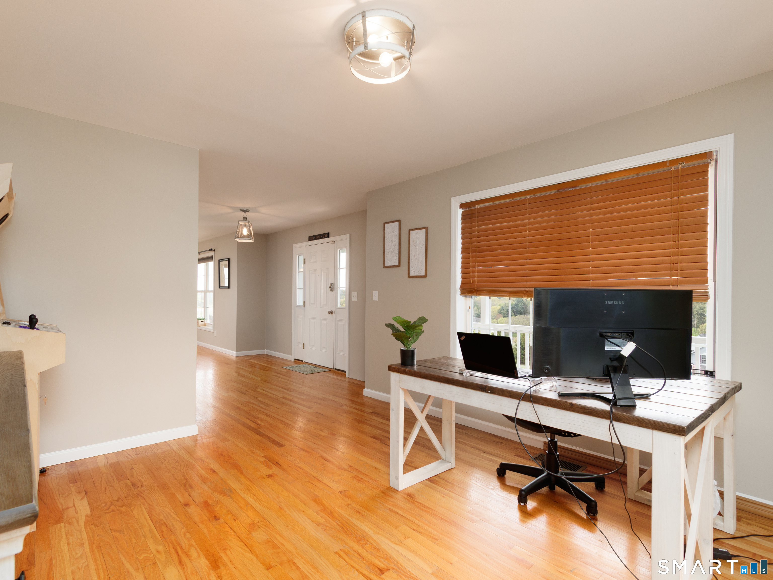 27 Maggie Court Plymouth CT 06786