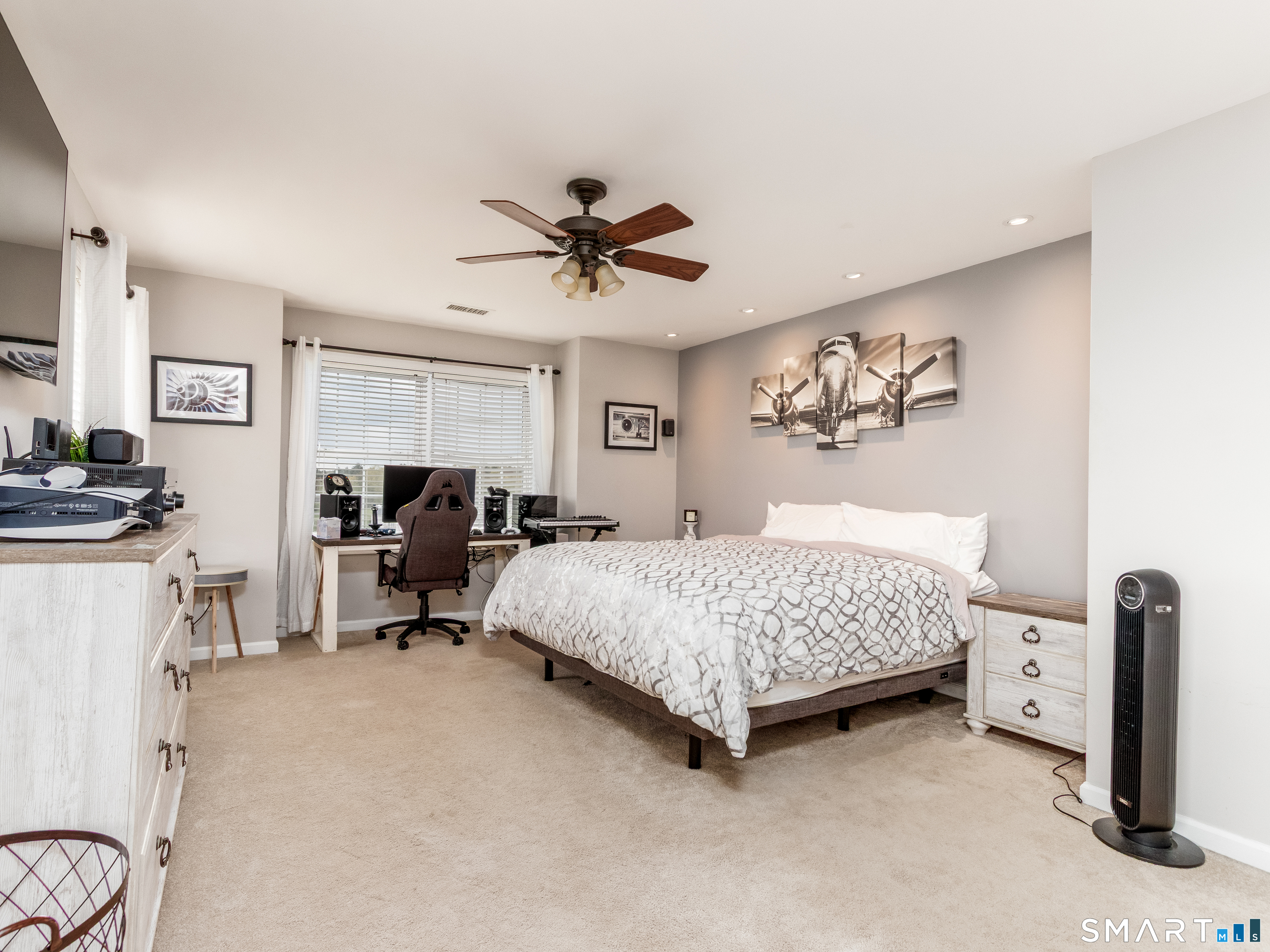 27 Maggie Court Plymouth CT 06786