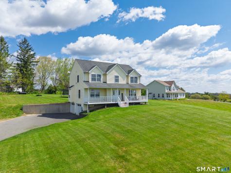 27 Maggie Court Plymouth CT 06786