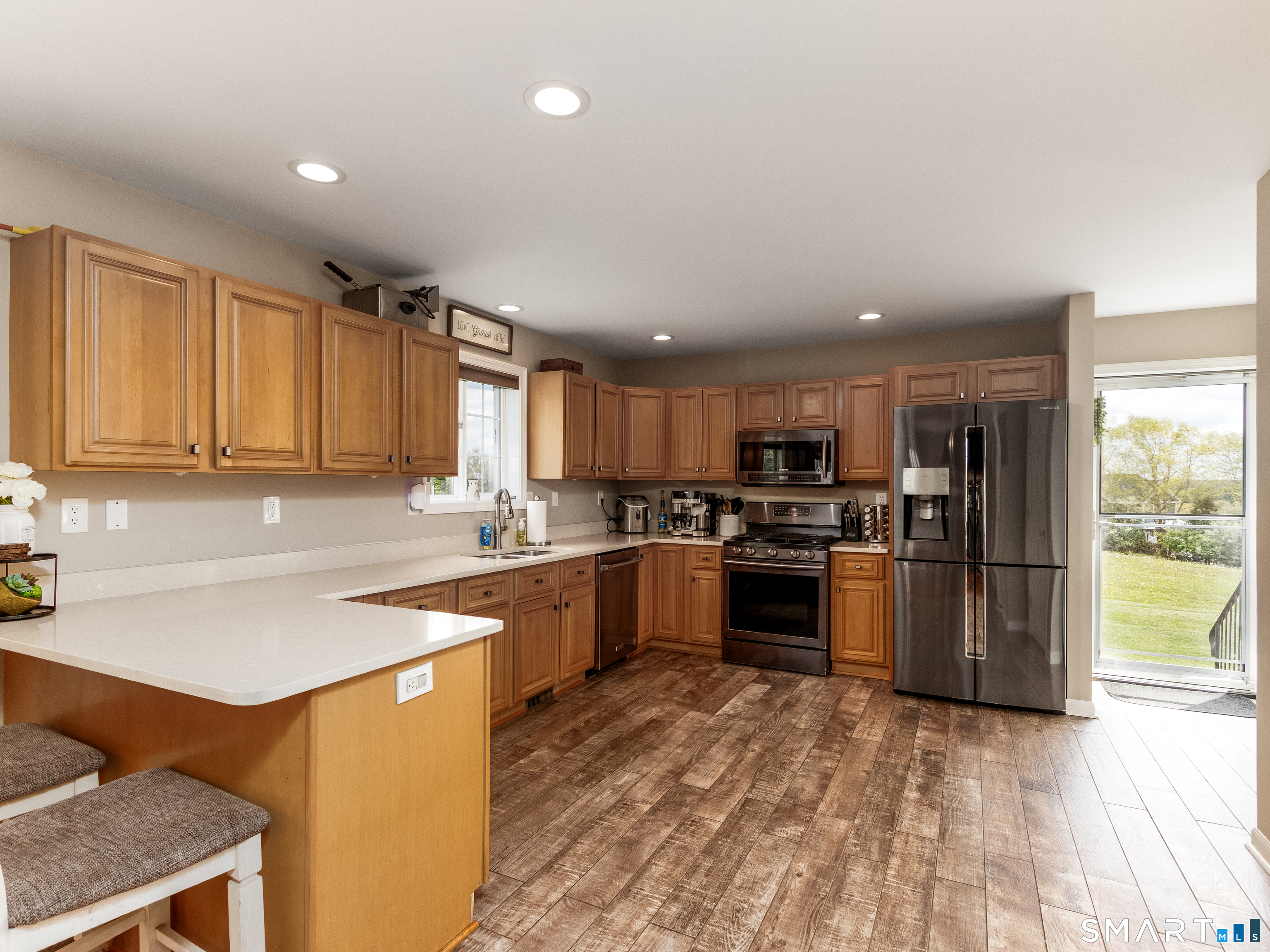 27 Maggie Court Plymouth CT 06786