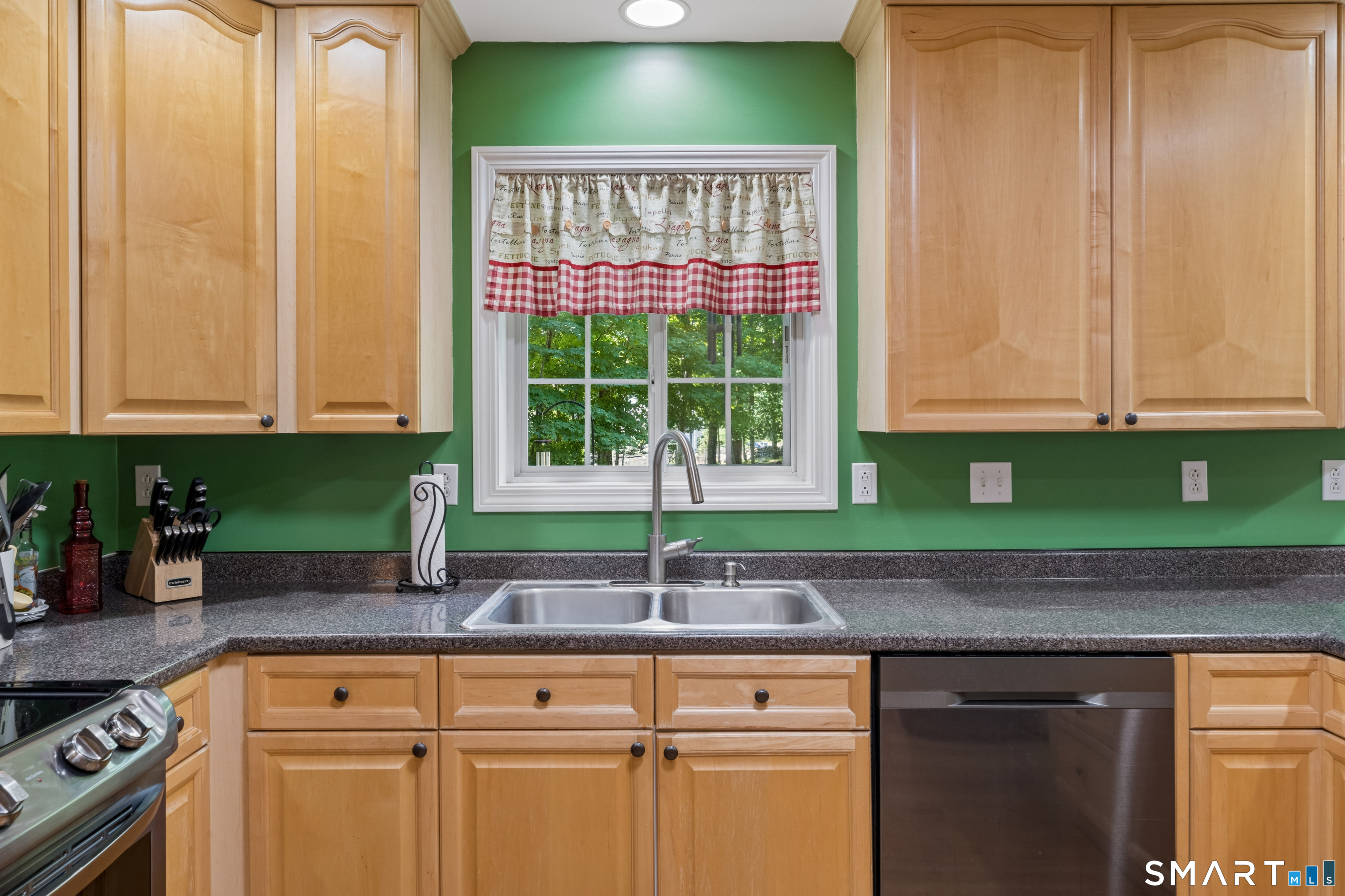 10 Ferris Road Newtown CT 06470