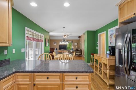 10 Ferris Road Newtown CT 06470