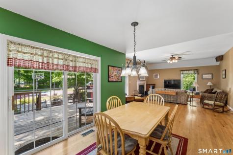 10 Ferris Road Newtown CT 06470