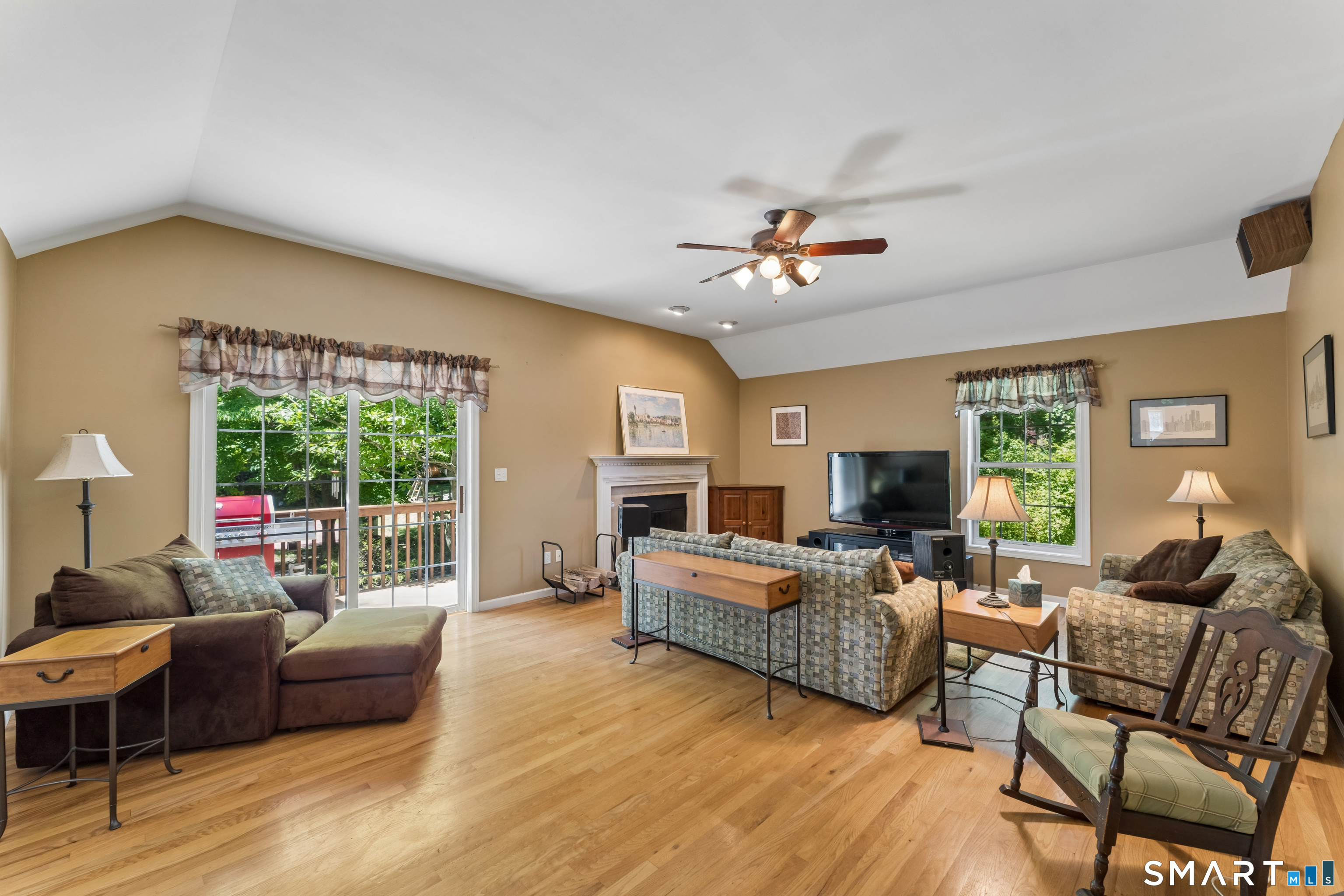 10 Ferris Road Newtown CT 06470