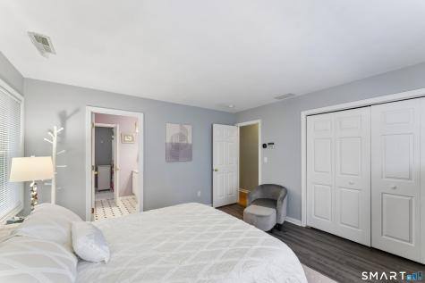 10 Ferris Road Newtown CT 06470
