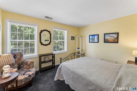 10 Ferris Road Newtown CT 06470