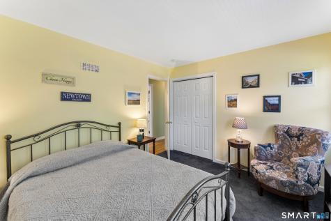 10 Ferris Road Newtown CT 06470