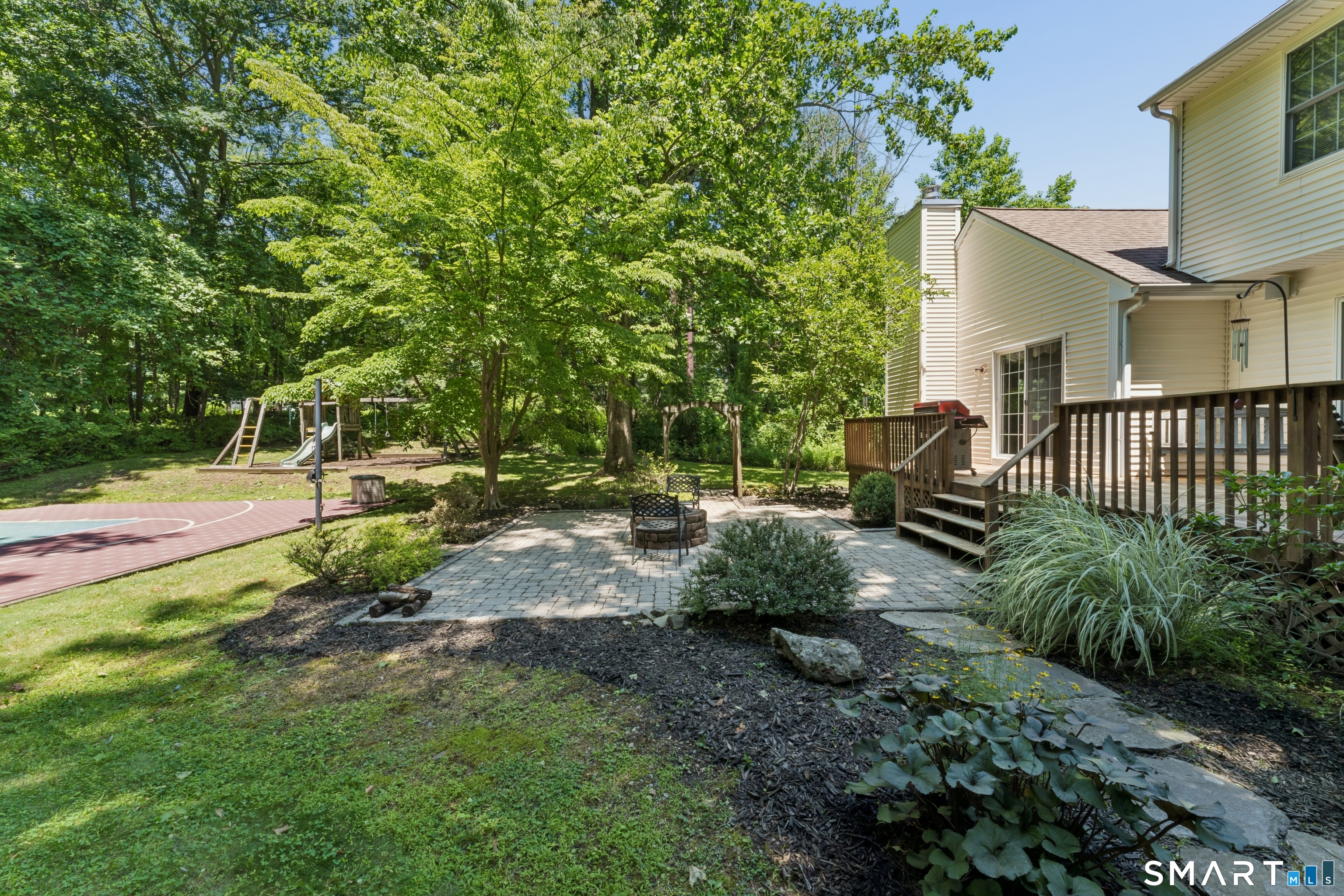 10 Ferris Road Newtown CT 06470