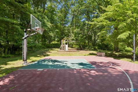 10 Ferris Road Newtown CT 06470