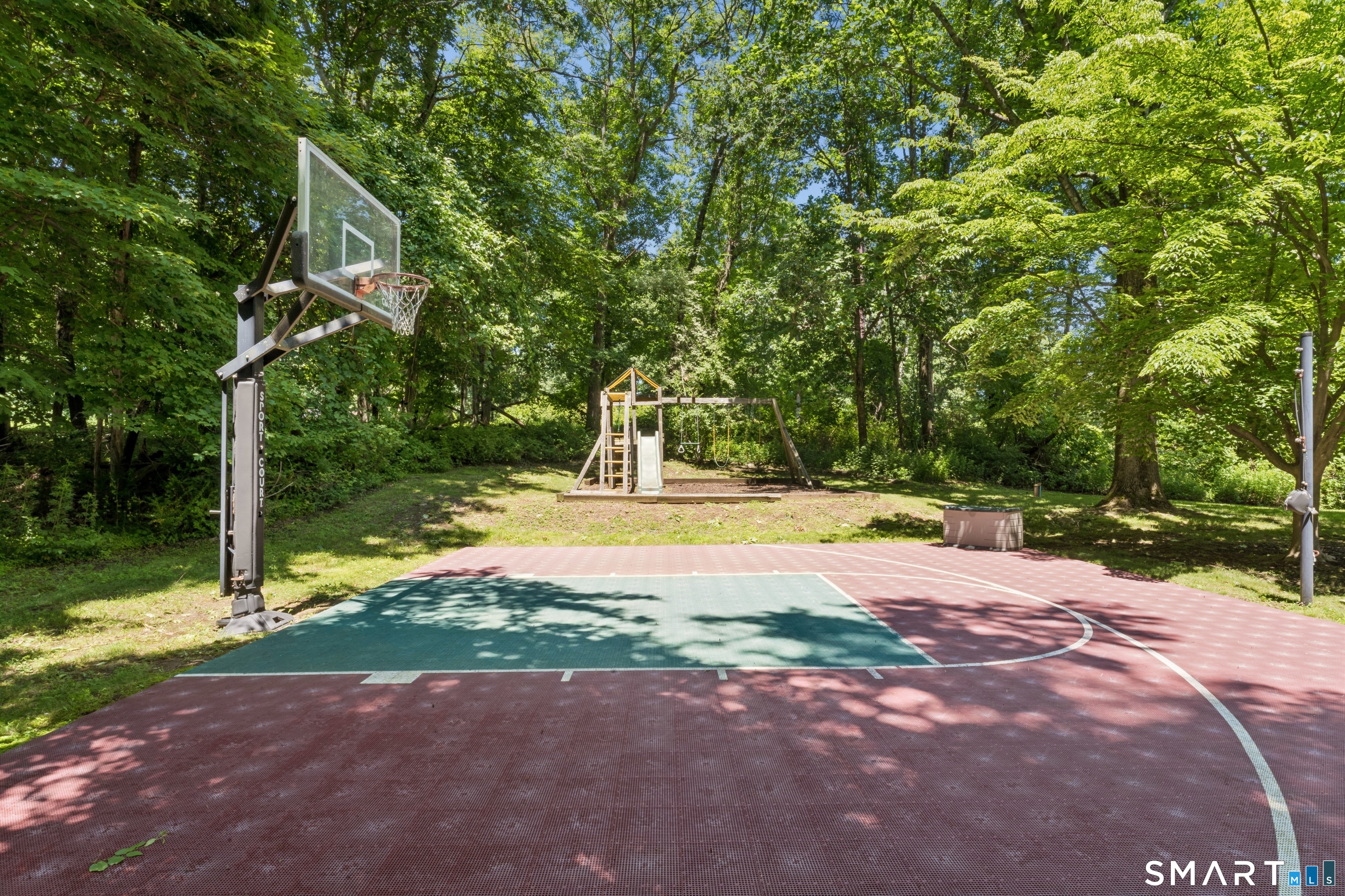 10 Ferris Road Newtown CT 06470