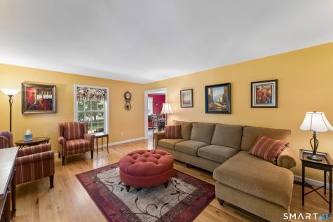 10 Ferris Road Newtown CT 06470