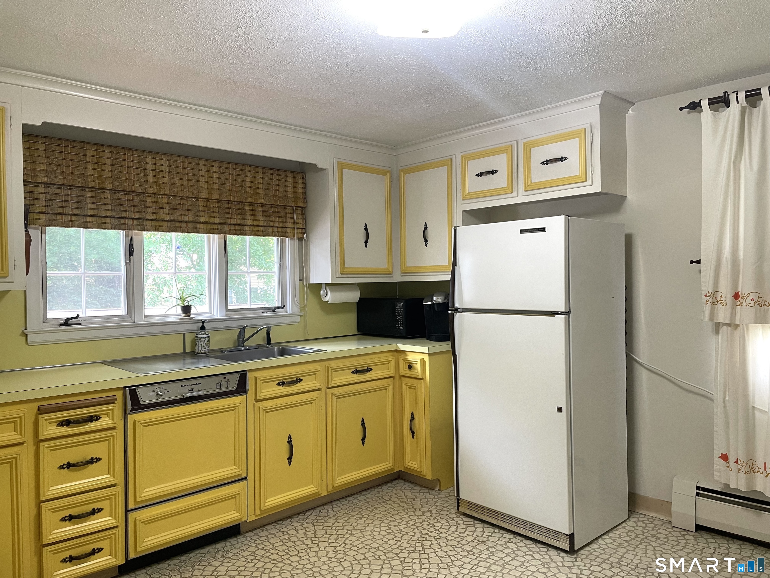 27 Fairway Drive New Britain CT 06053