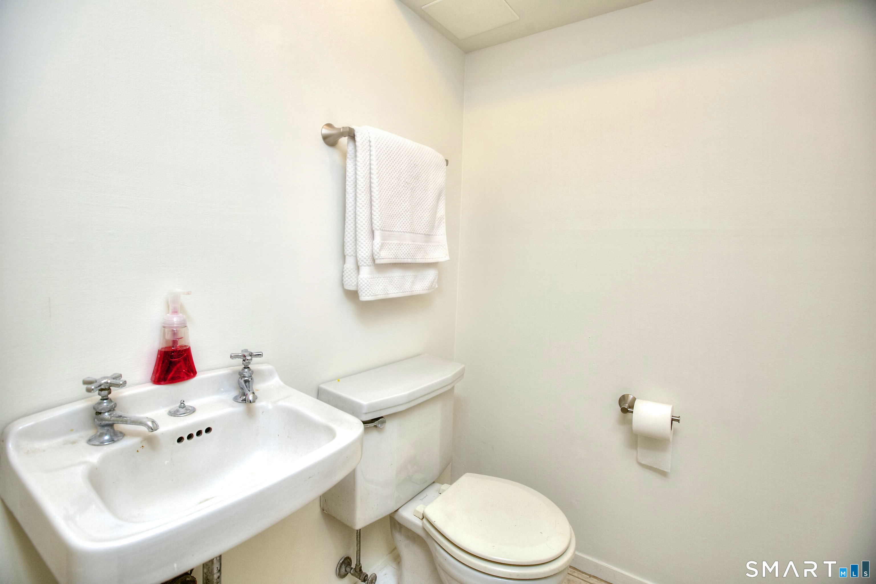 25 Sunset Drive Weston CT 06883