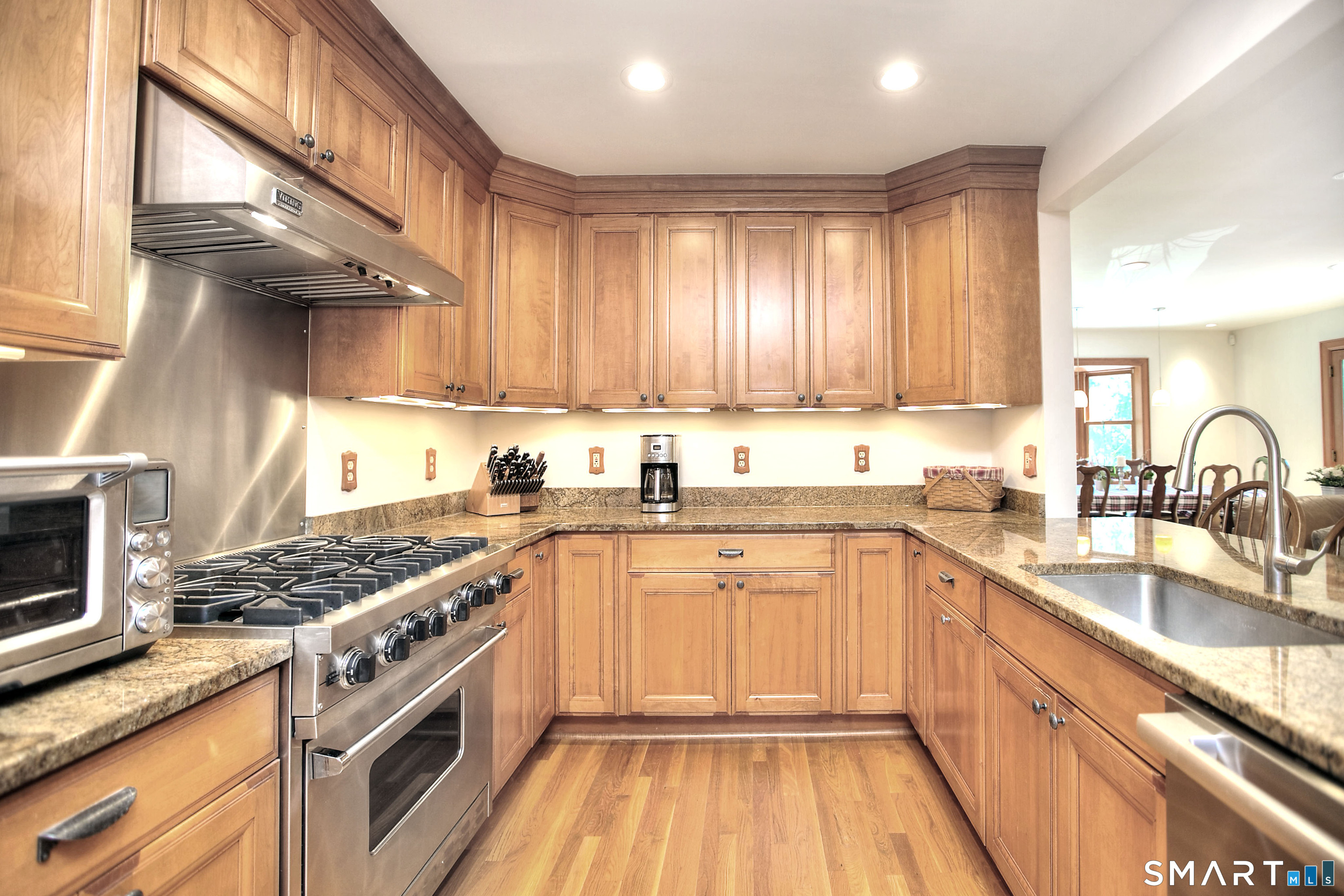 25 Sunset Drive Weston CT 06883