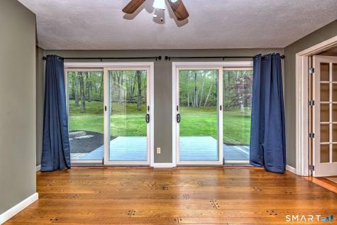 41 Tuttle Court Bethany CT 06524