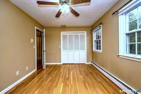 41 Tuttle Court Bethany CT 06524