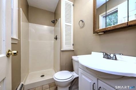 41 Tuttle Court Bethany CT 06524