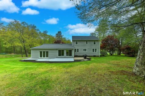 41 Tuttle Court Bethany CT 06524