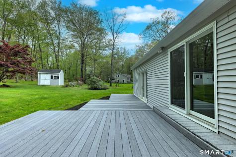 41 Tuttle Court Bethany CT 06524