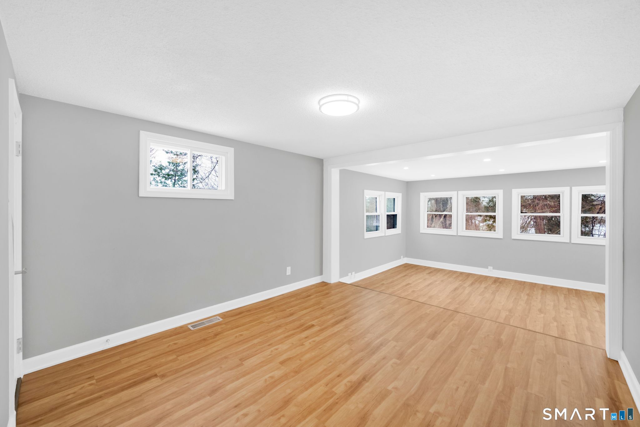 52 Vineyard Road North Haven CT 06473