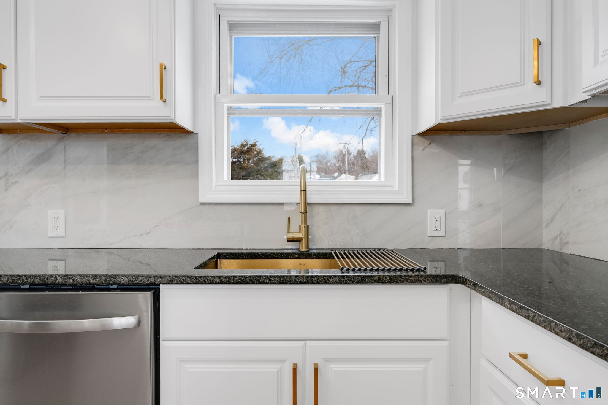 52 Vineyard Road North Haven CT 06473