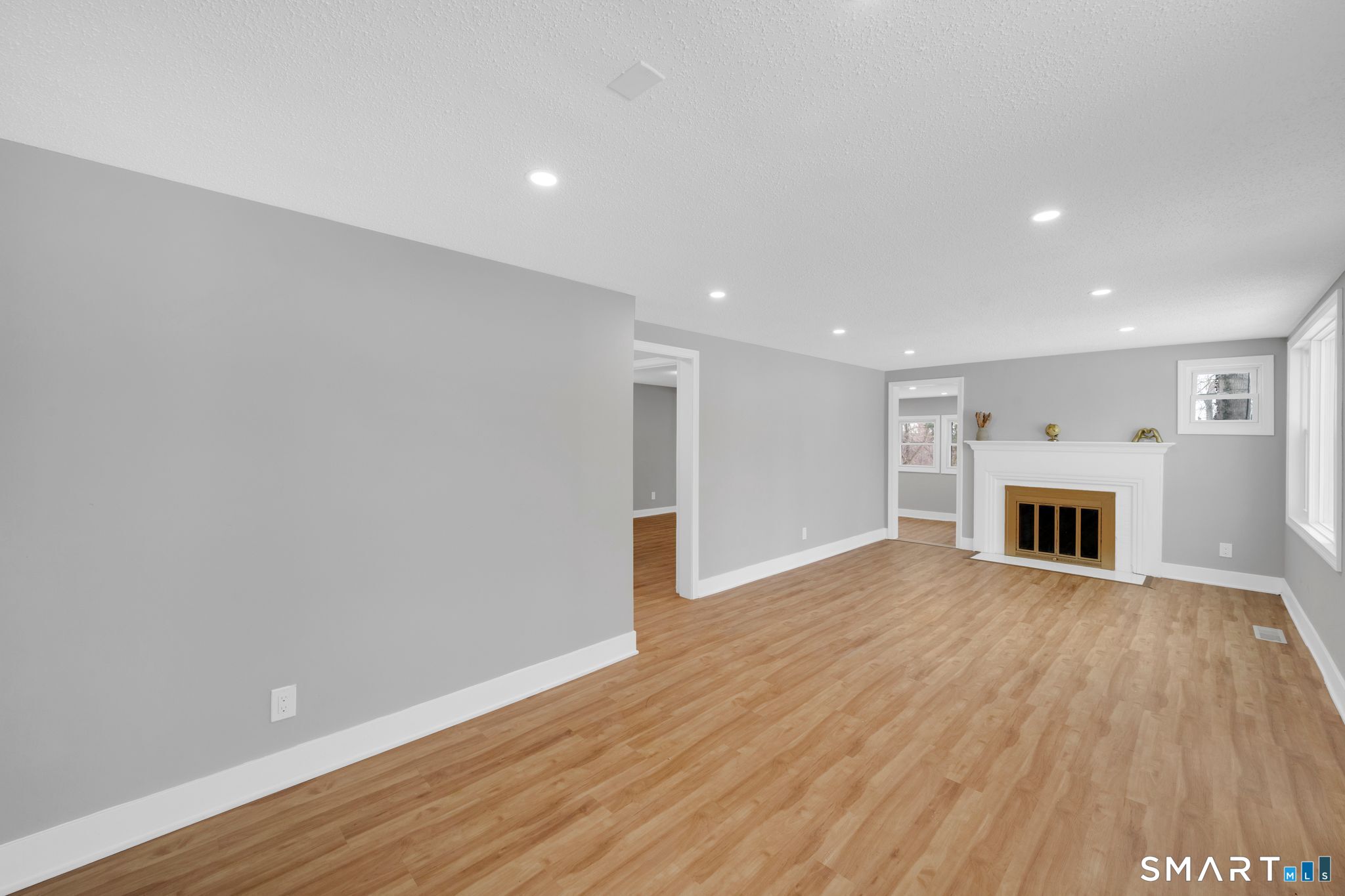 52 Vineyard Road North Haven CT 06473