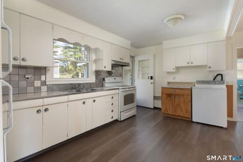 22 Pease Street North Canaan CT 06018