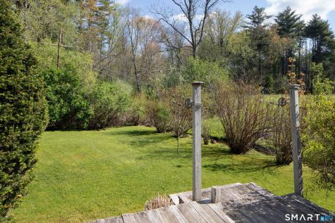 22 Pease Street North Canaan CT 06018
