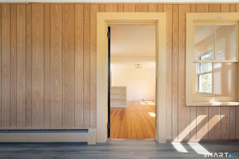 22 Pease Street North Canaan CT 06018