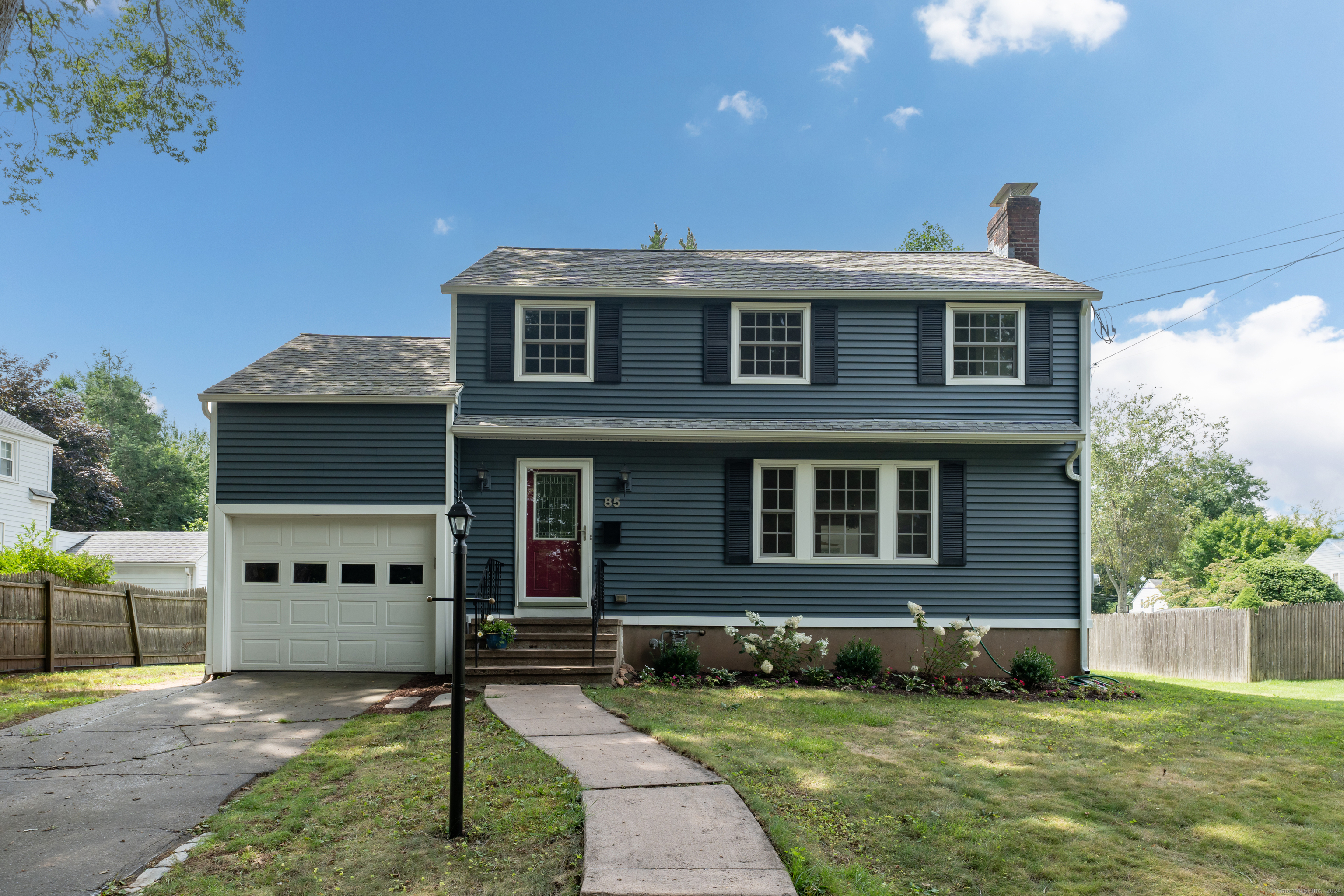 85 Buell Street North Haven CT 06473