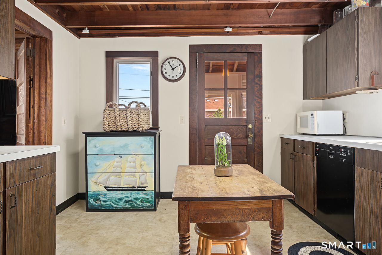 96 Boardwalk Groton CT 06340