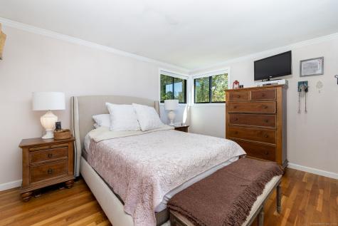 74 Alison Drive South Windsor CT 06074