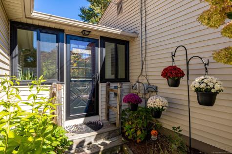 74 Alison Drive South Windsor CT 06074