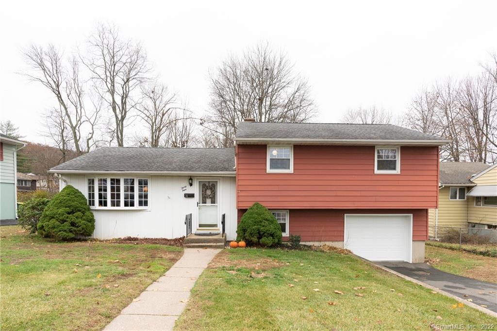 34 Blue Trail Drive Waterbury CT 06705