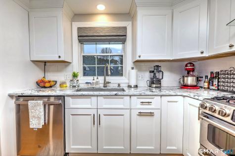 40 Sapphire Street Enfield CT 06082