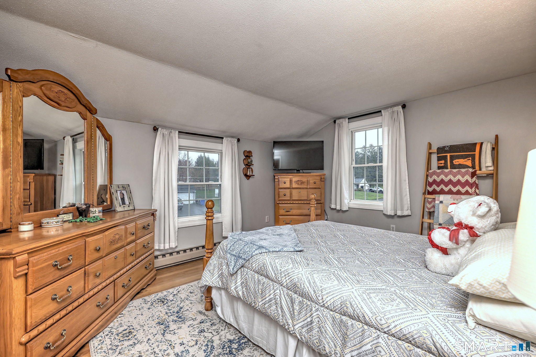 40 Sapphire Street Enfield CT 06082