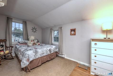 40 Sapphire Street Enfield CT 06082