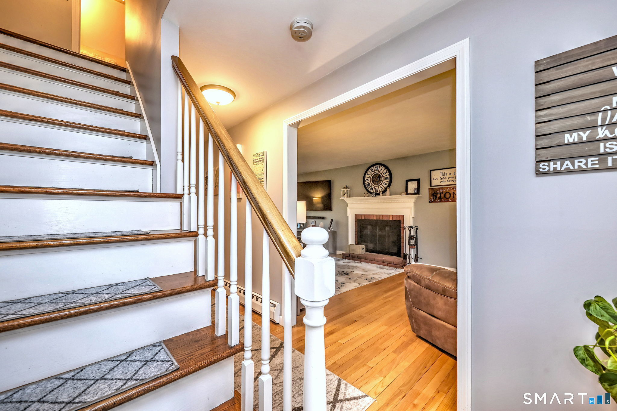 40 Sapphire Street Enfield CT 06082