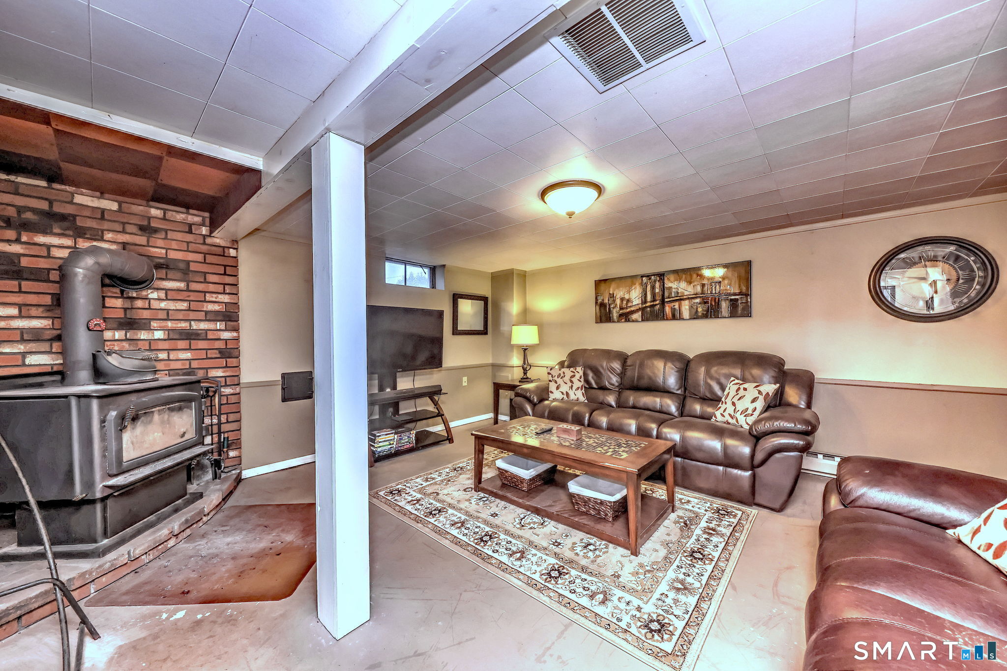 40 Sapphire Street Enfield CT 06082