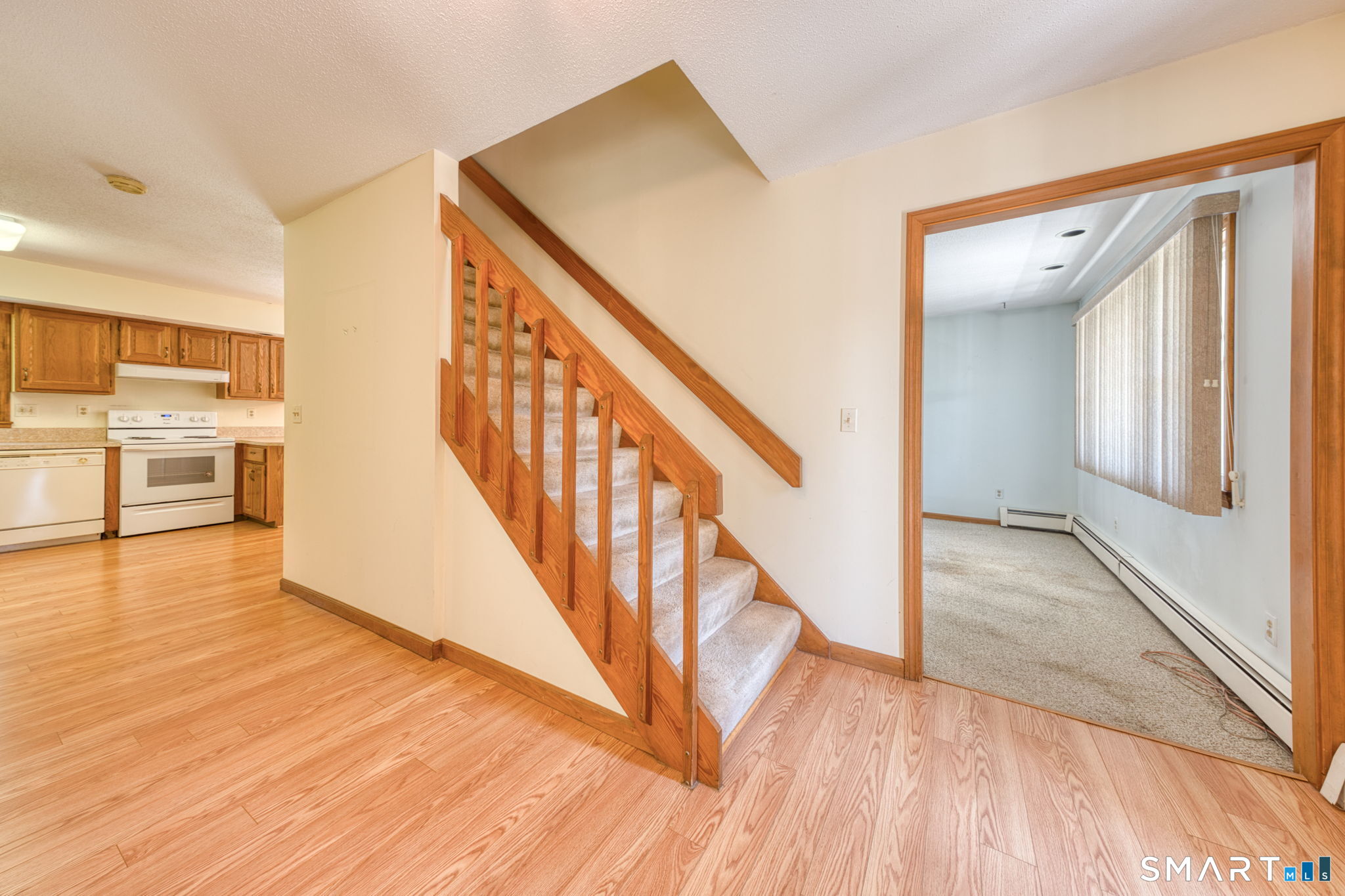 170 Garnet Lane South Windsor CT 06074