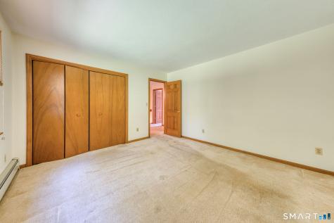 170 Garnet Lane South Windsor CT 06074