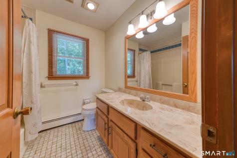 170 Garnet Lane South Windsor CT 06074