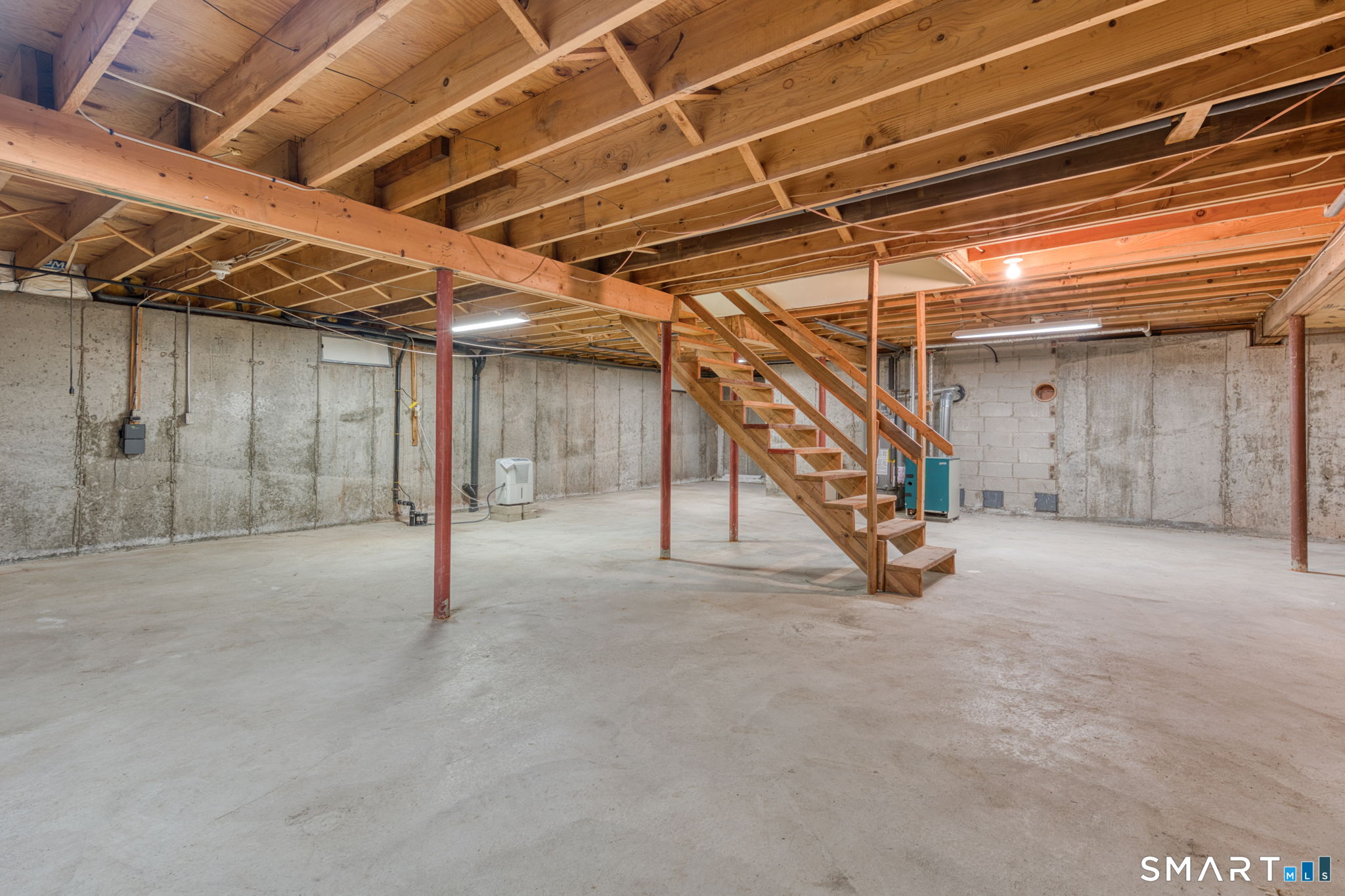 170 Garnet Lane South Windsor CT 06074