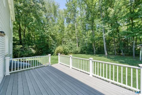 170 Garnet Lane South Windsor CT 06074