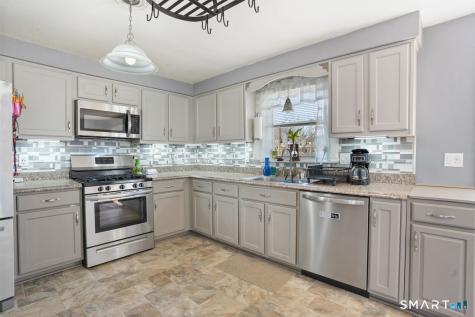 111 Ione Drive Meriden CT 06450