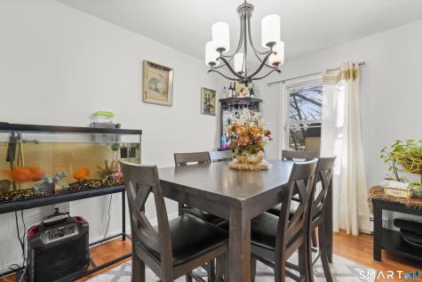 15 Kenneth Circle Waterbury CT 06710