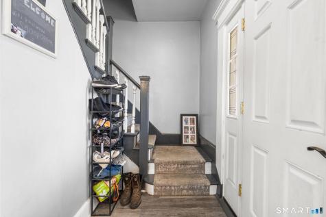 106 Peck Avenue West Haven CT 06516