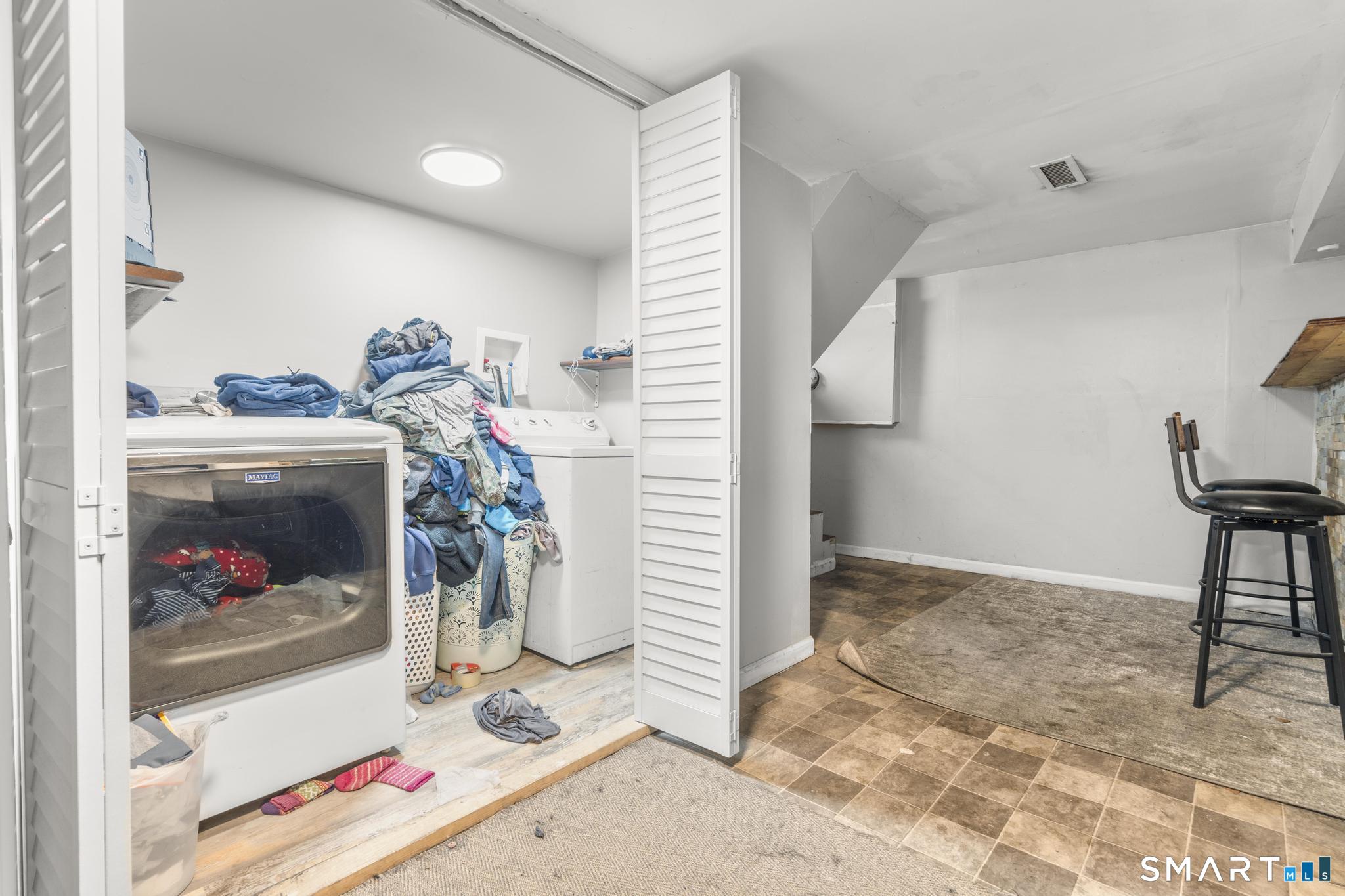 106 Peck Avenue West Haven CT 06516